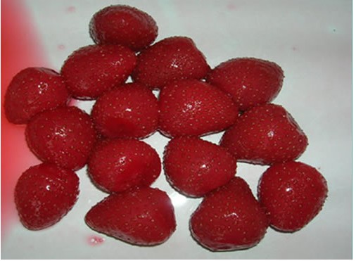 canned strawberry.jpg